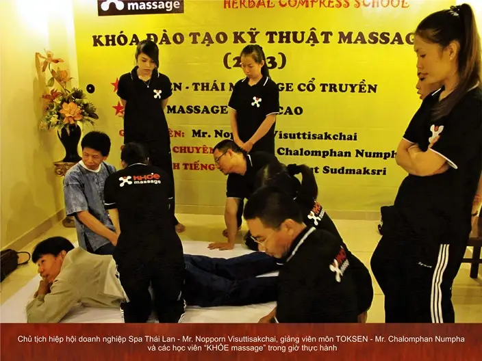 Toksen training course with Thai masters at Khoẻ Spa