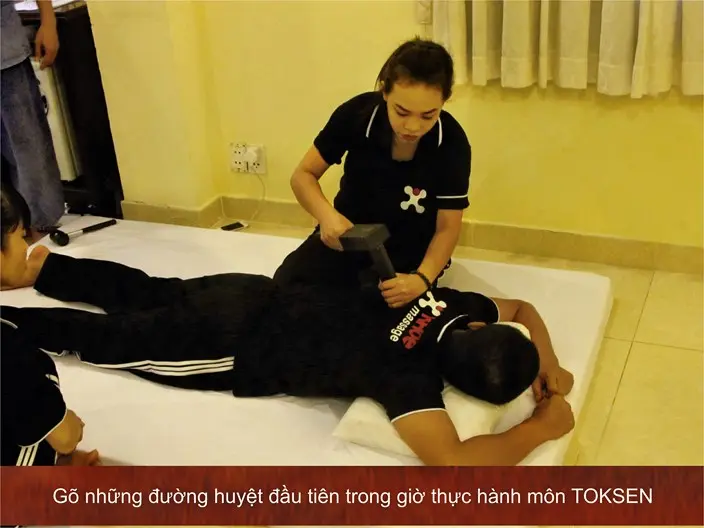 Toksen training course with Thai masters at Khoẻ Spa