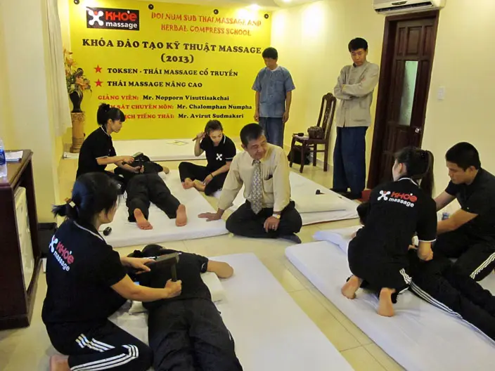 Toksen training course with Thai masters at Khoẻ Spa